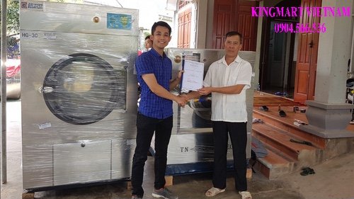 Lắp máy giặt sấy cho khách hàng hộ kinh doanh gia đình